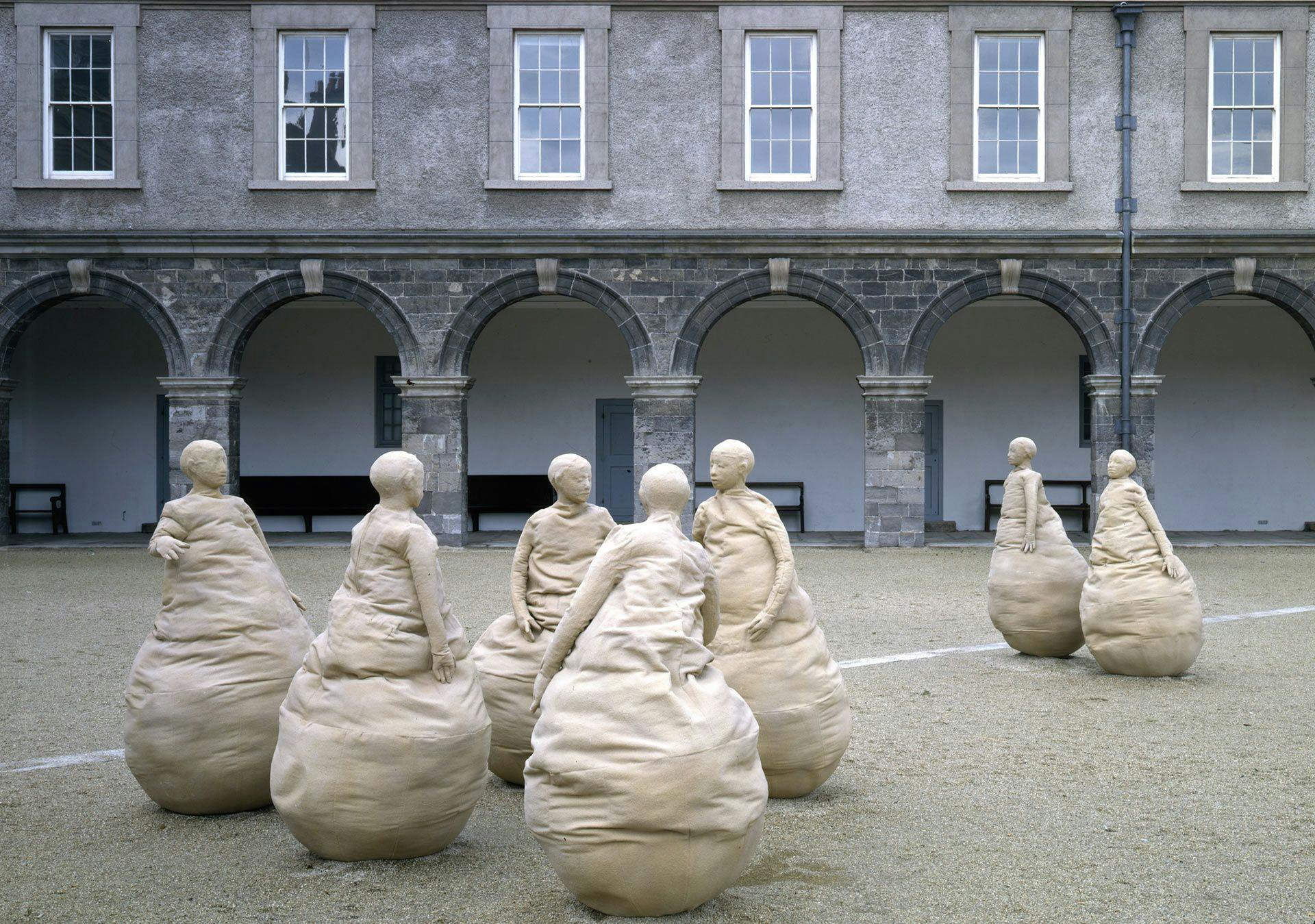 An installation view of Juan Muñoz's work, Conversation Piece, Dublin, in 1994.